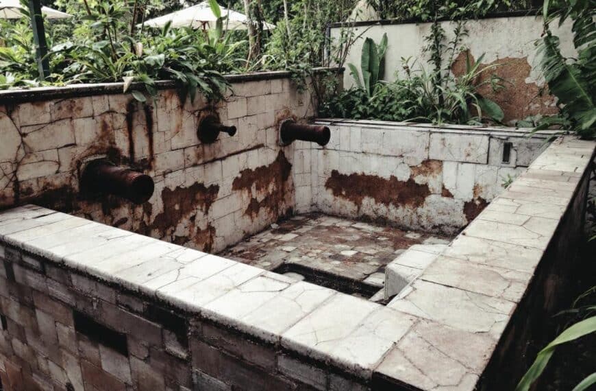 Los aspectos negativos de una spa exterior que los vendedores a menudo omiten revelar